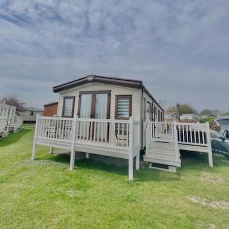 Norfolk Caravan Staycation Pet Friendly Belton with Browston Extérieur photo