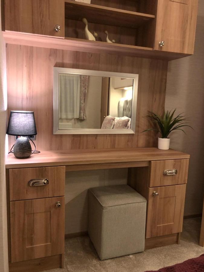 Norfolk Caravan Staycation Pet Friendly Belton with Browston Extérieur photo