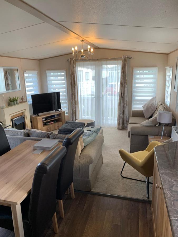 Norfolk Caravan Staycation Pet Friendly Belton with Browston Extérieur photo