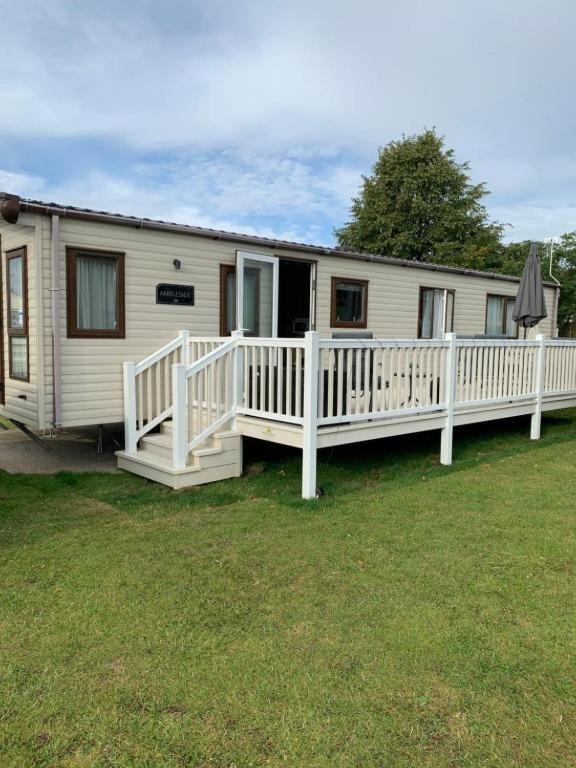 Norfolk Caravan Staycation Pet Friendly Belton with Browston Extérieur photo