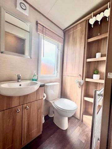 Norfolk Caravan Staycation Pet Friendly Belton with Browston Extérieur photo