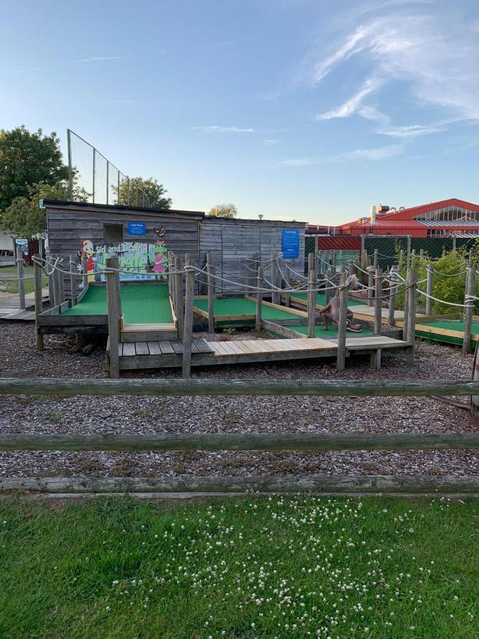Norfolk Caravan Staycation Pet Friendly Belton with Browston Extérieur photo